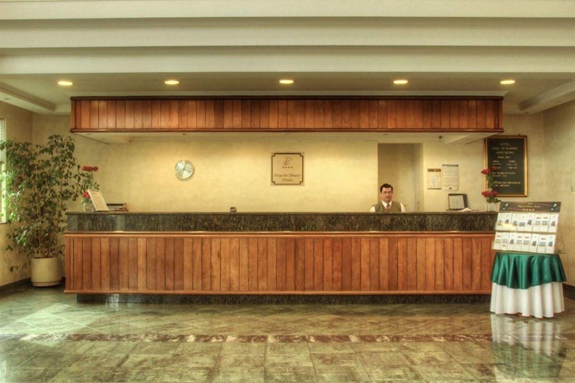 Diego De Almagro Aeropuerto 4* Santiago